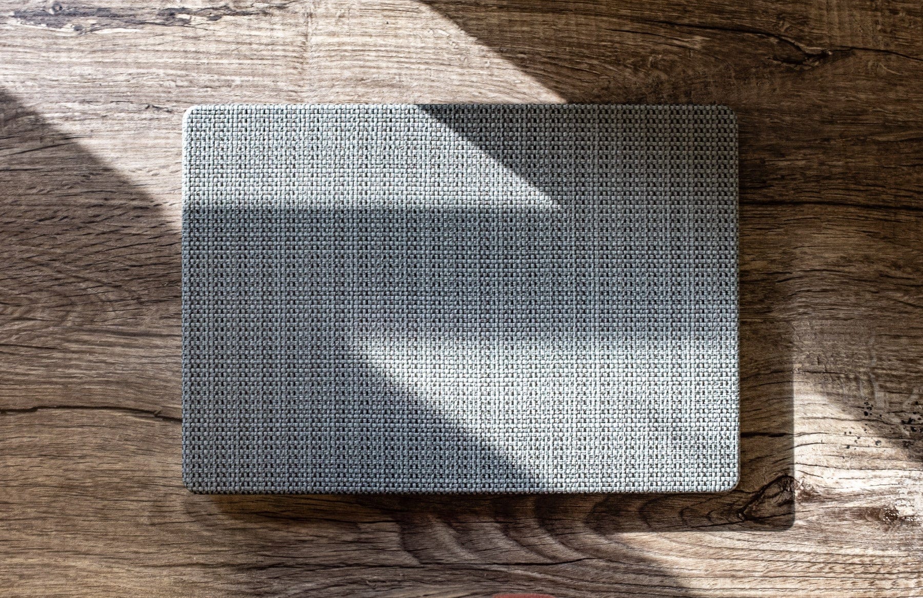 MacBook Pro 14-inch (M1–M5, M5 Pro/M5 Max) Case - Woven Fabric Protection